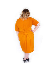 Load image into Gallery viewer, Eilidh Twist Dress US 16-30 PDF
