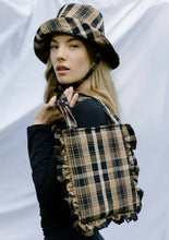 Load image into Gallery viewer, Bag with Ruffles Frill Bag Sewing Pattern - PDF