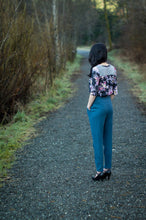 Load image into Gallery viewer, Camas Blouse PDF