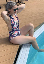 Load image into Gallery viewer, Gathered Halter Top PDF