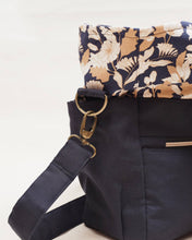 Load image into Gallery viewer, Qualicum Bag PDF