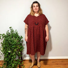 Load image into Gallery viewer, The Artists Box Top PDF