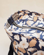 Load image into Gallery viewer, Qualicum Bag PDF